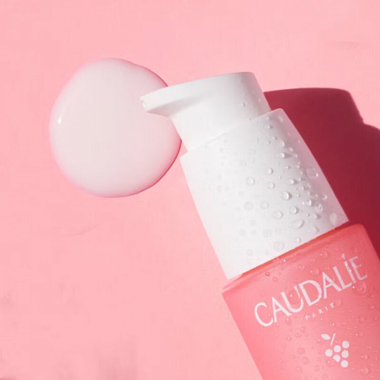 Caudalie VinoHydra Hydrating Face Serum with Hyaluronic Acid for Radiance 30ml