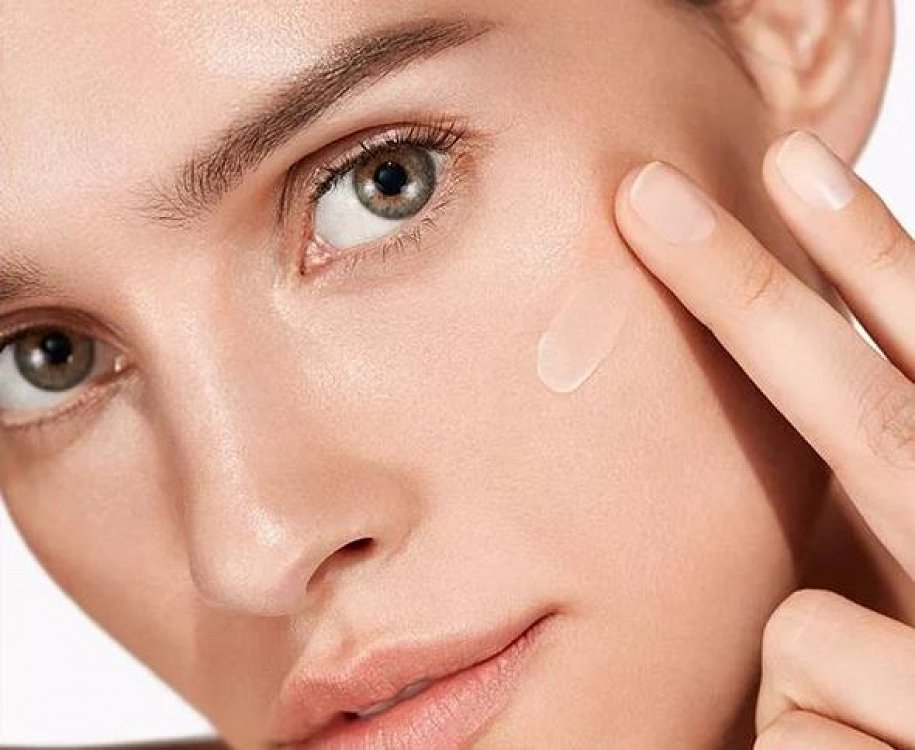 Vichy Capital Soleil UV-Age Daily SPF50